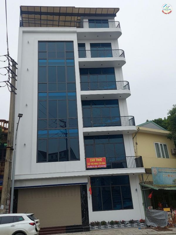 Chính chủ cần cho thuê nhà 6 tầng có thang máy, tại ngã 5 Đông Hưng, phường Đồng Tâm, thành phố