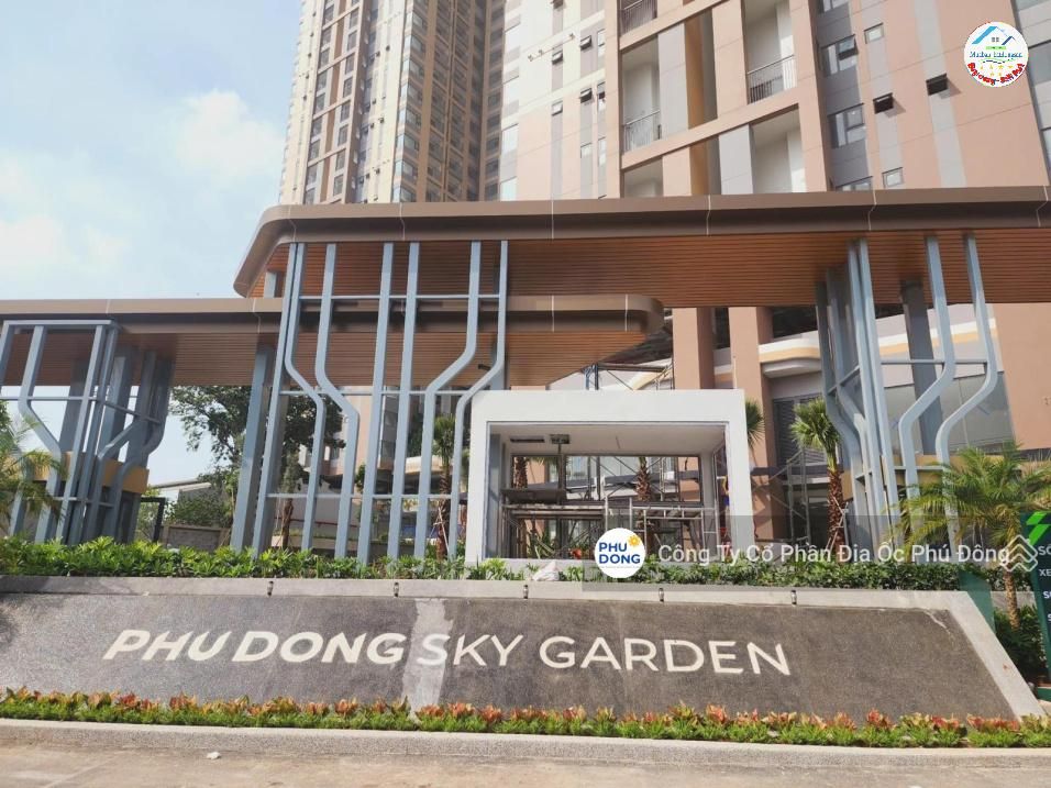 3Tỷ Tất Tần Tật View Hồ Bơi Mua trực tiếp từ CĐT Phú Đông Sky Garden bàn giao Tháng