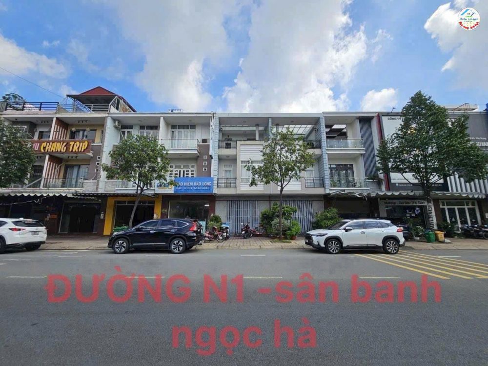 Bán nhà 1 trệt 2 lầu Mặt Tiền N1 KDC D2D, kinh doanh cực tốt, giá ngộp