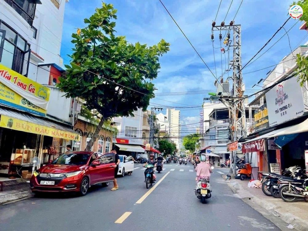 Bán nhà 2 mặt tiền đường Hồng Bàng - Trần Nguyên Hãn, chỉ 18 tỷ NHA TRANG