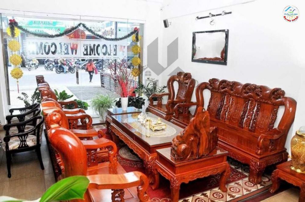 Cần bán căn khách sạn quy mô 2 sao mặt tiền đường Bùi Thị Xuân, Phường 2, TP. Đà Lạt