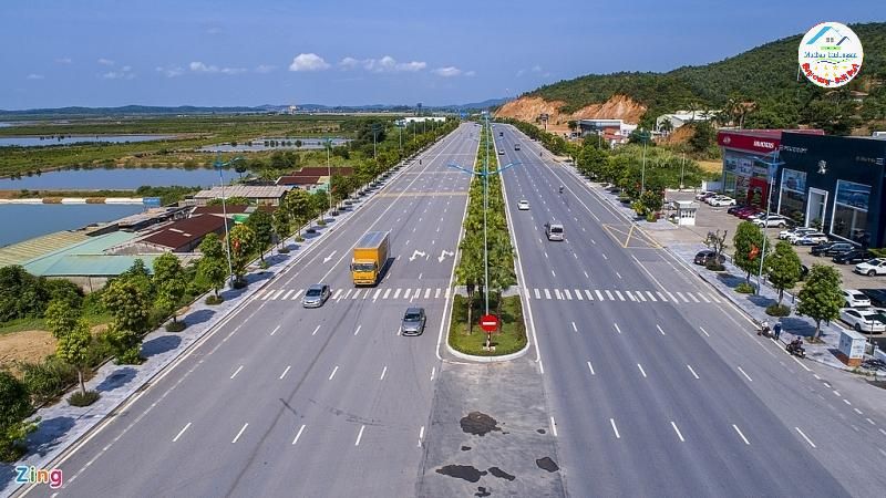 Cần bán lô đất giá quá rẻ QL 18. Nằm trên Tuyến đường rộng và hiện đại nhất tỉnh Quảng Ninh gồm 10