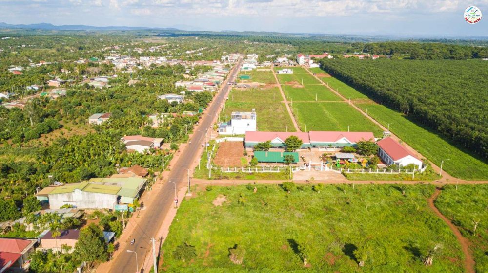 cần bán lô đất mặt tiền ngay trung tâm hành chính mới của huyện Krông-Năng - DakLak