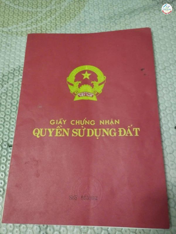 CC Bán nhà trên 108m2 đất kẹt Hoài Đức, giữa 2 KĐT Tân Tây Đô , Nam 32, giá 22tr 1m2