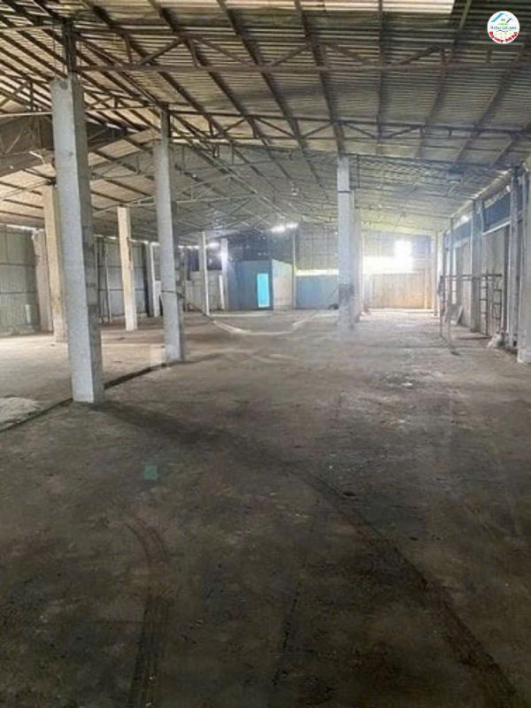 Cho thuê kho xưởng tại Vĩnh Ngọc, Đông Anh, Hà Nội. Diện tích 2.000m²  gần cầu Nhật Tân