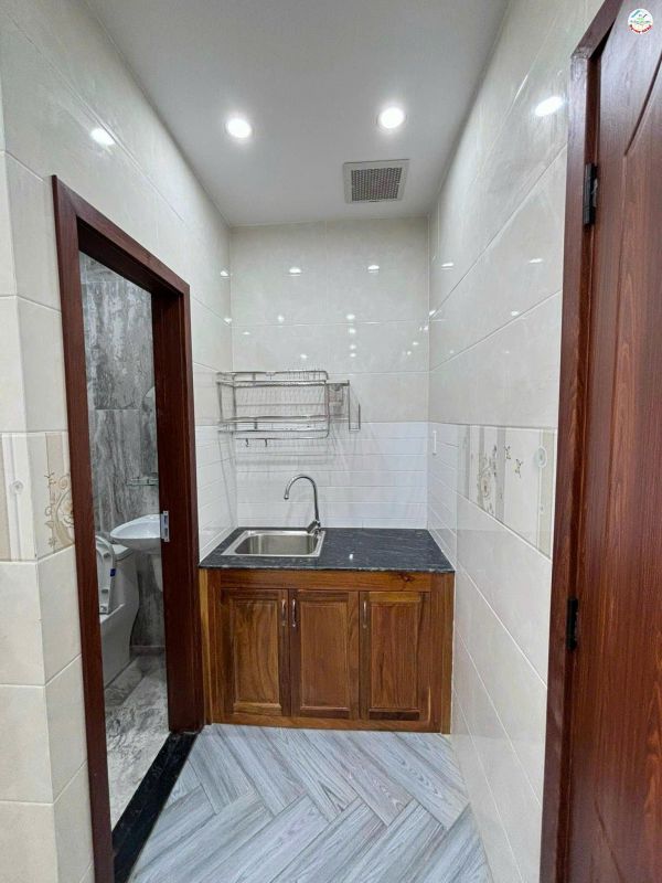 CHO THUÊ MINIHOUSE MỚI XÂY ĐƯỜNG SỐ 4 NVC FULL NỘI THẤT