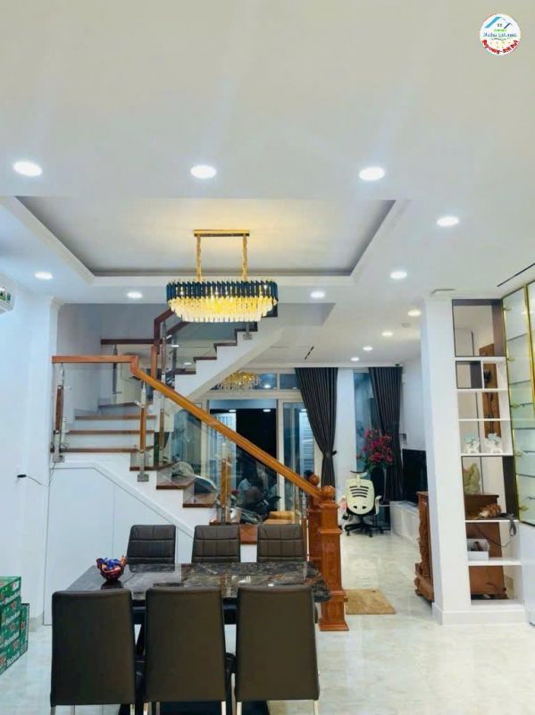 Cơ Hội Vàng! Nhà DT 95m², Ngay Thống Nhất, Chỉ 10 Tỷ, Sổ Hồng Chính Chủ!