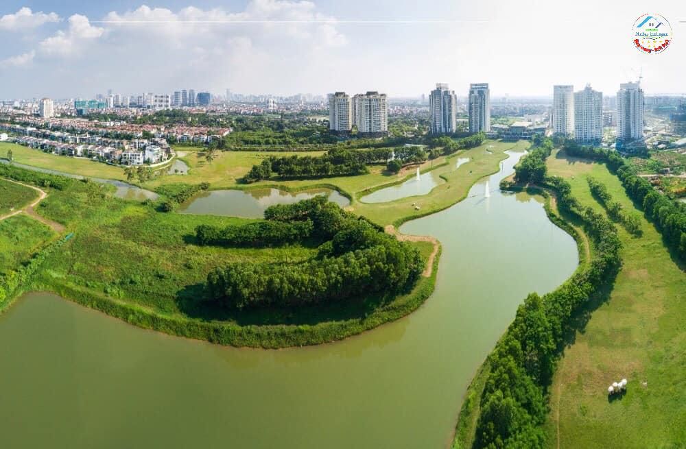 Cơ Hội Vàng Sở Hữu Biệt Thự Mặt Hồ View Sân Golf Ciputra, Chỉ 110 Tỷ!