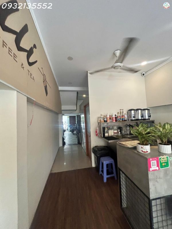 SANG NHƯỢNG QUÁN CAFE ĐƯỜNG HOÀNG SA - QUẬN 3 - TP.HCM